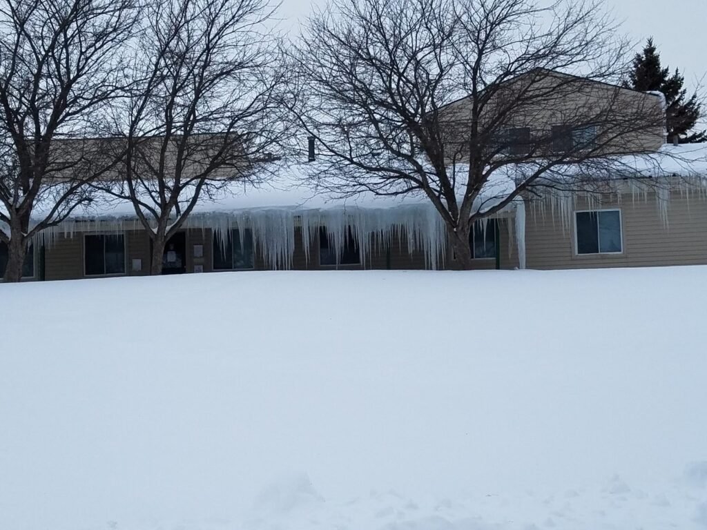 Ice Dam Information - Your Minnesota Homes Enemy! 3 Ice Dam image